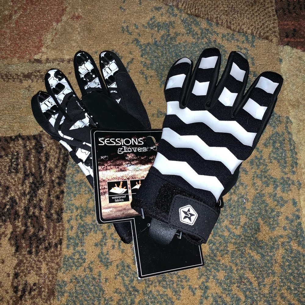 Gloves